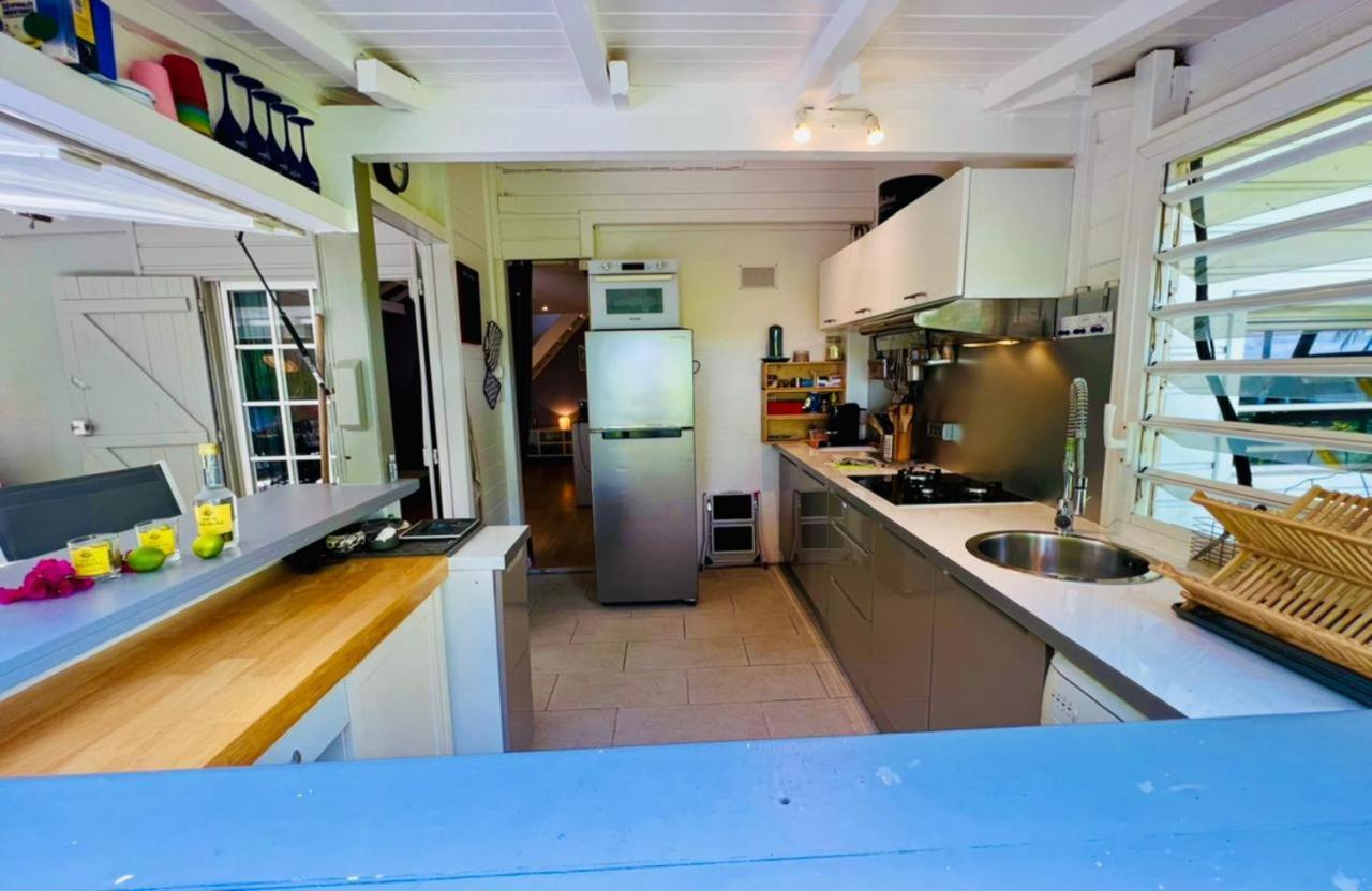 Jolie Petite Villa Sur Une Presqu'Ile Le Gosier  Luaran gambar