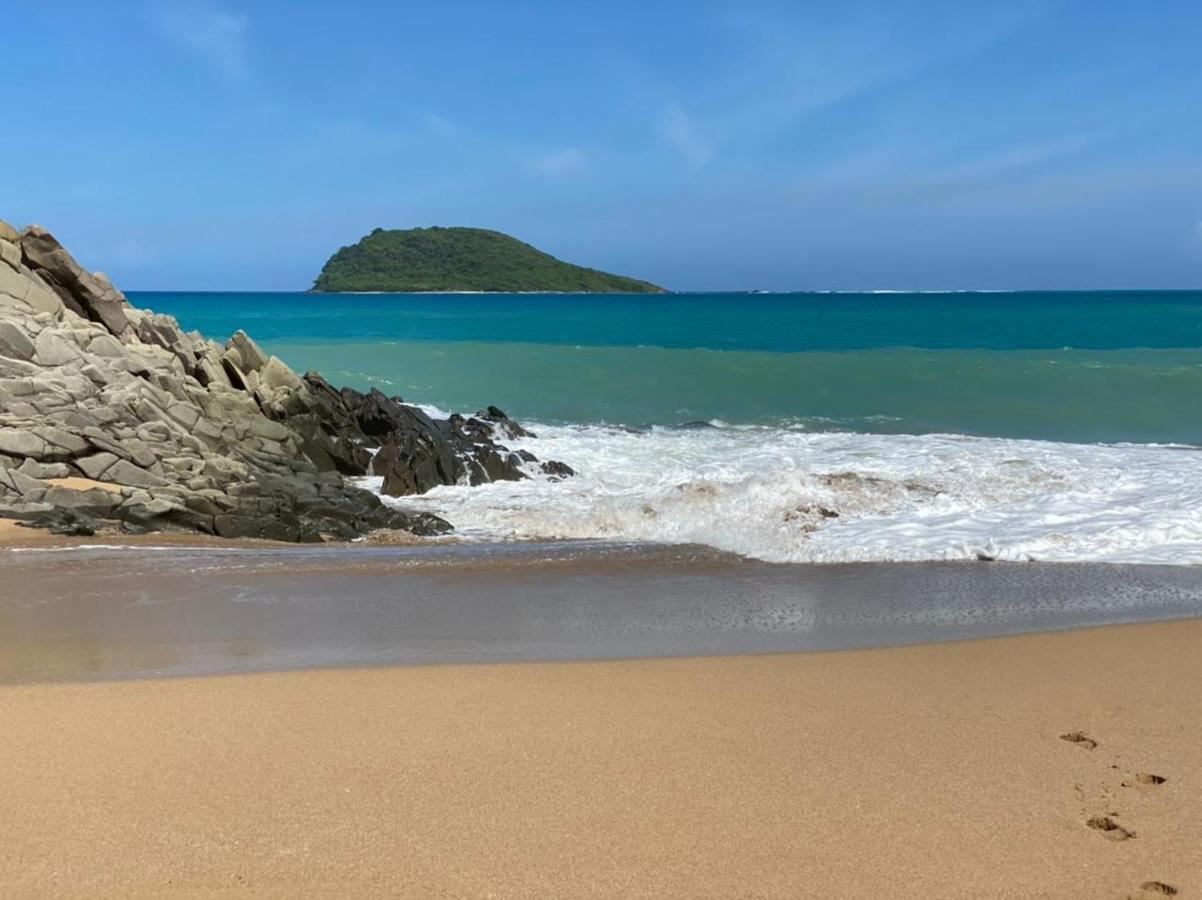 Jolie Petite Villa Sur Une Presqu'Ile Le Gosier  Luaran gambar
