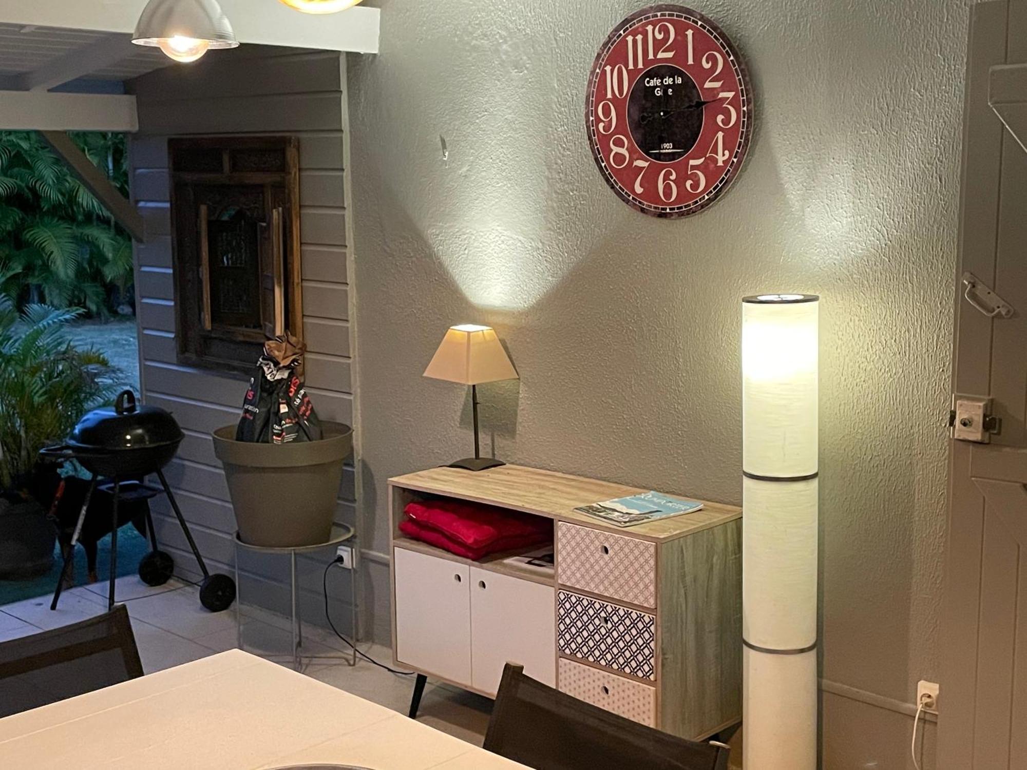 Jolie Petite Villa Sur Une Presqu'Ile Le Gosier  Luaran gambar